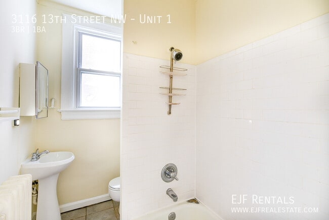Building Photo - 3116 13th St NW