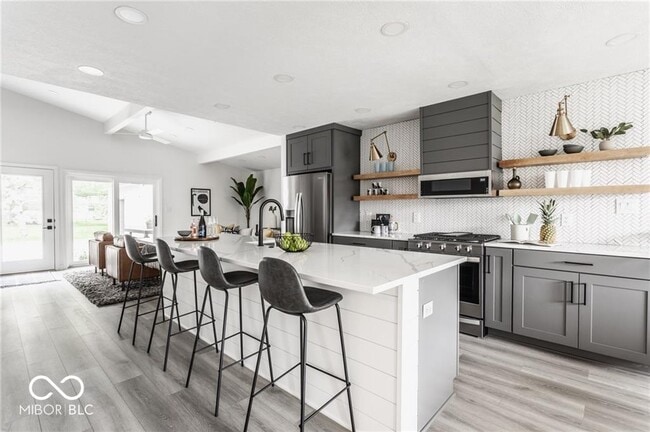 Building Photo - 649 Emerson Rd