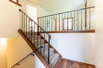 Building Photo - 1701 Saint Agnes Dr