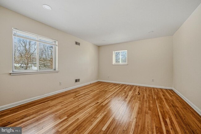 Building Photo - 2651 Abington Rd