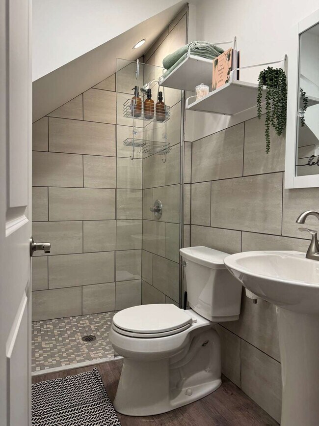 Building Photo - 59 E Russell St