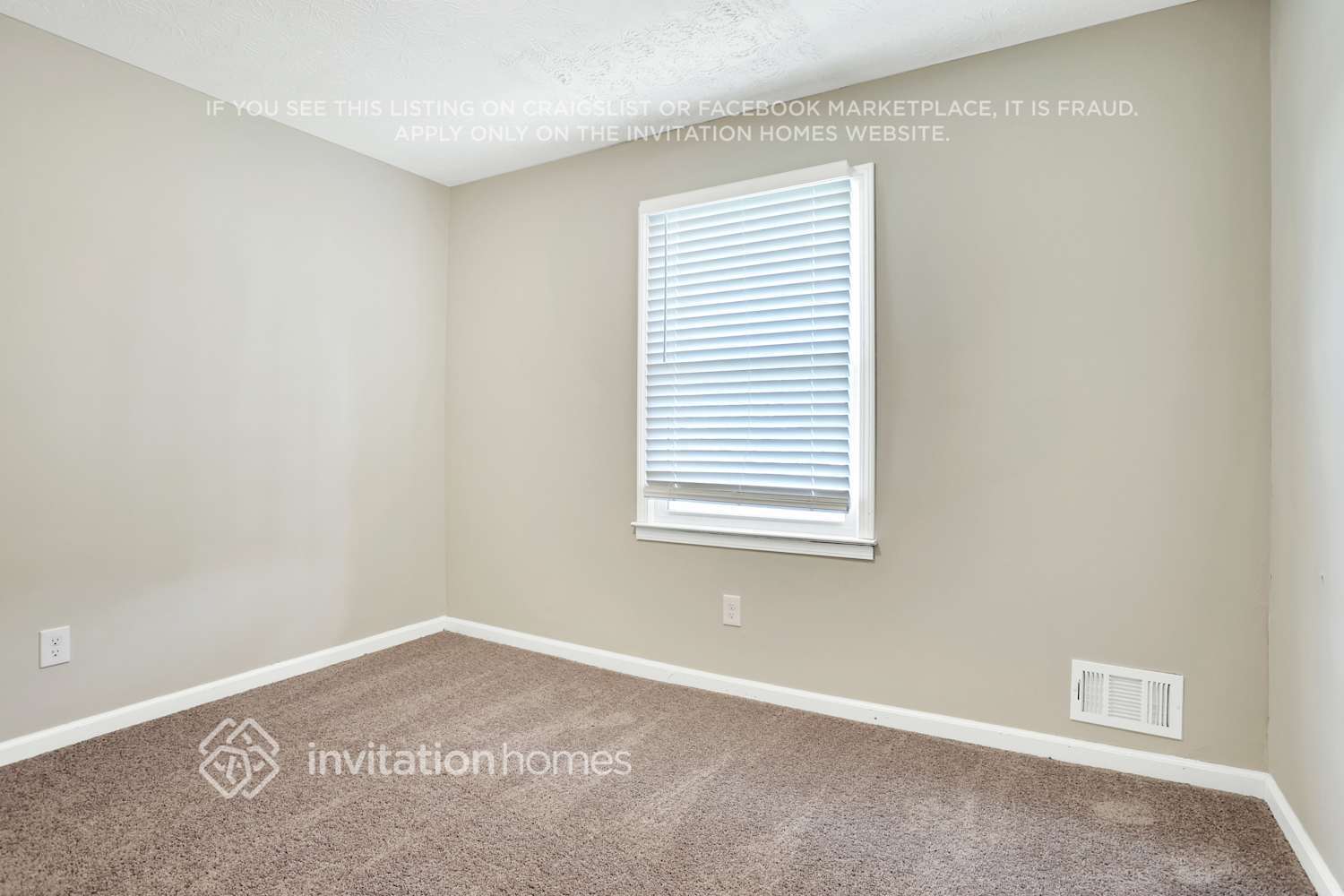 Building Photo - 2052 Marbut Ln