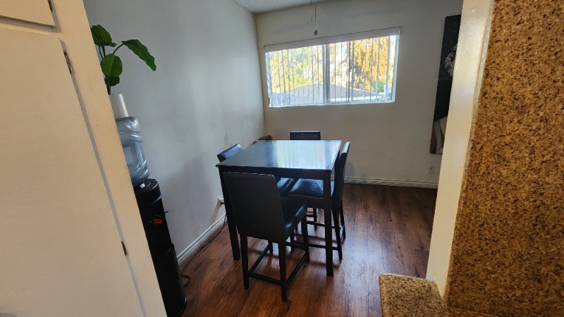 Building Photo - 310 S Almont Dr