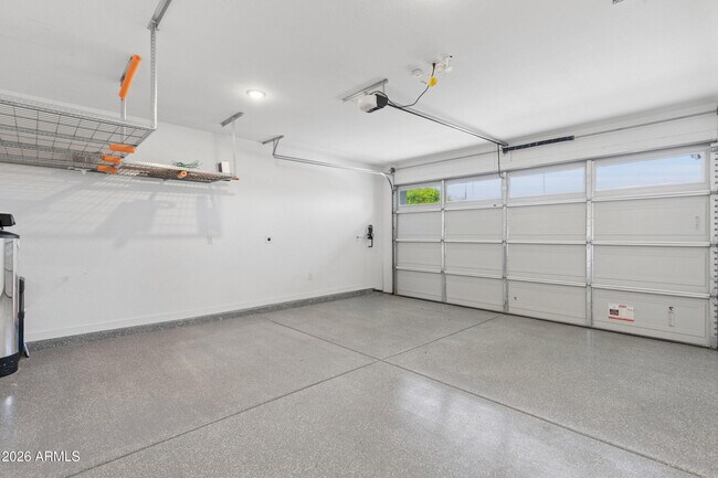 Building Photo - 519 S Avocet St