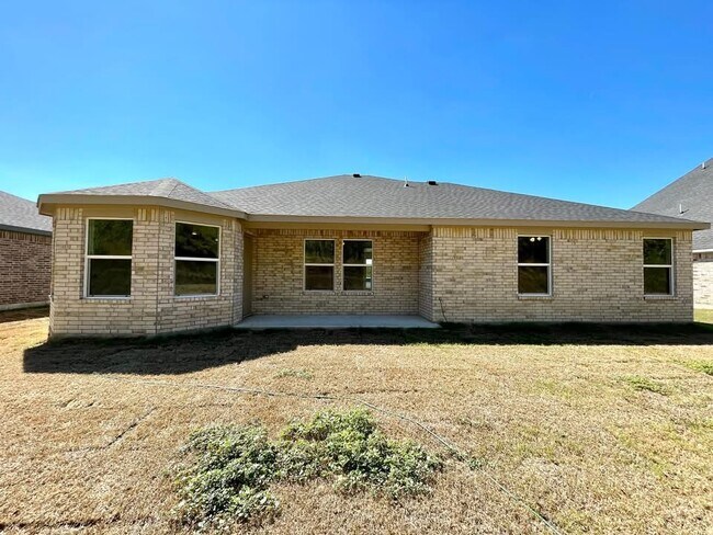 Building Photo - 914 Indian Plns Rd