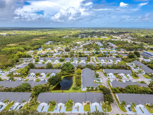 Building Photo - 11036 SE Sea Pines Cir