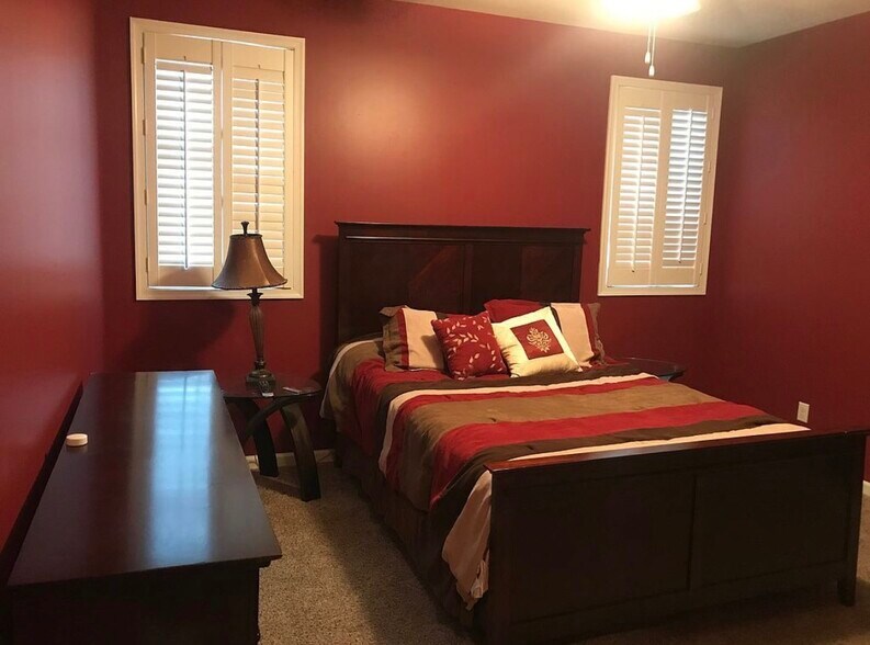 Building Photo - 242 south second street