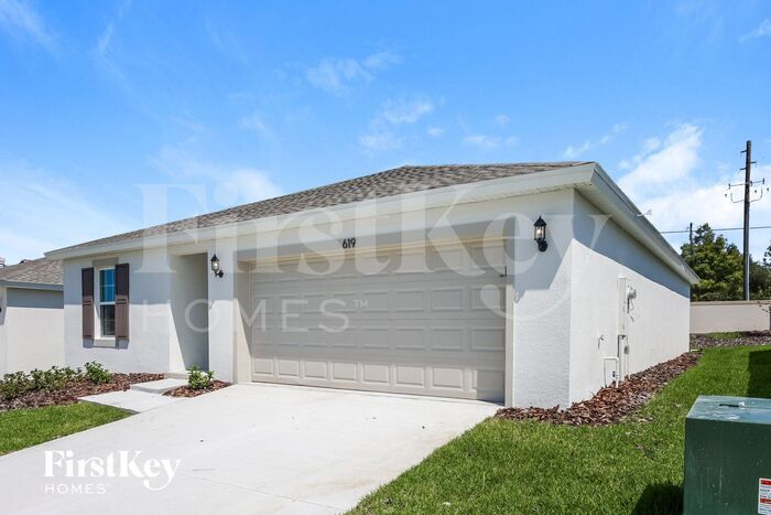 Building Photo - 619 Lindbergh Wy