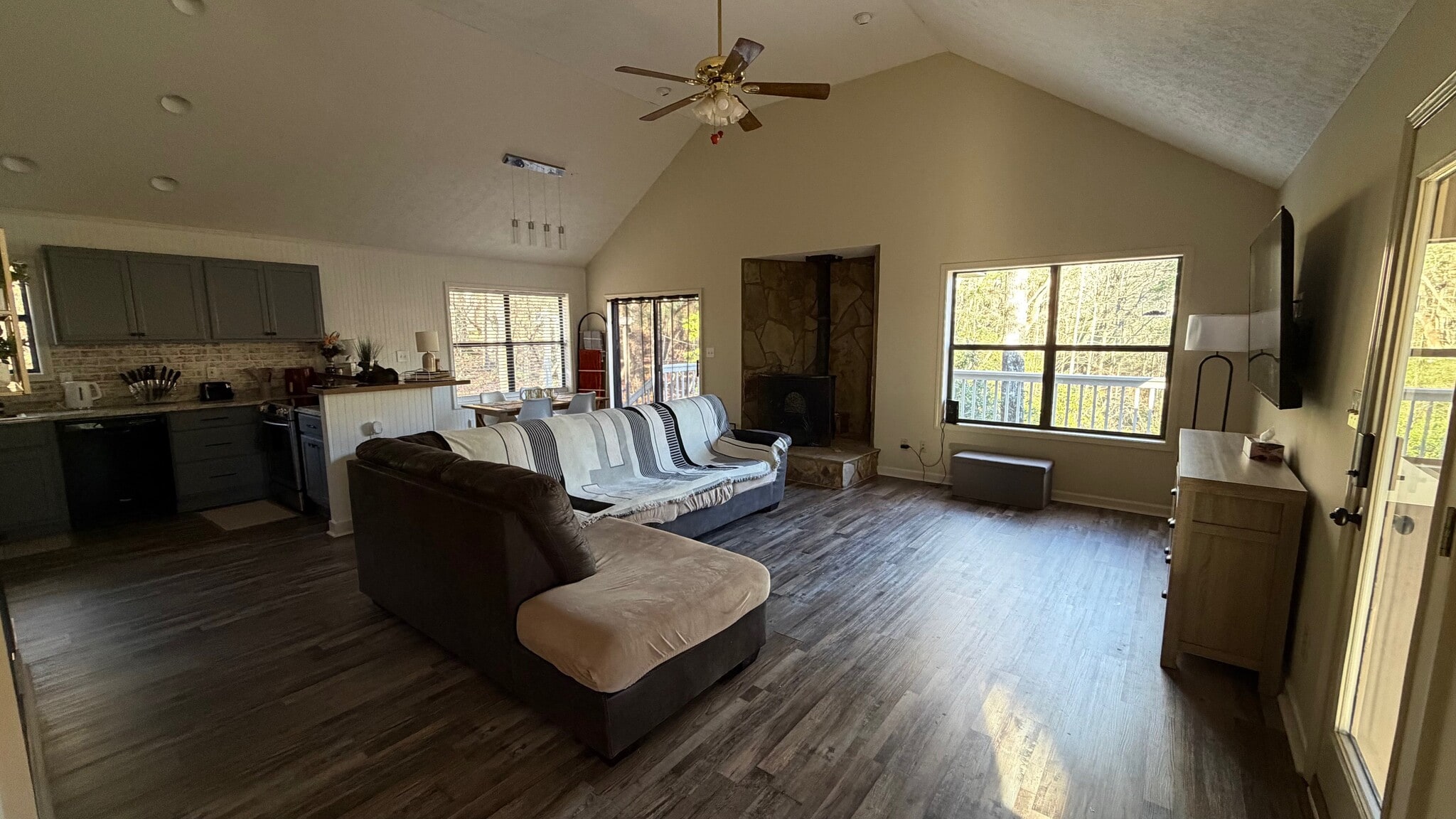 Living Room - 56 Puff Hill Dr