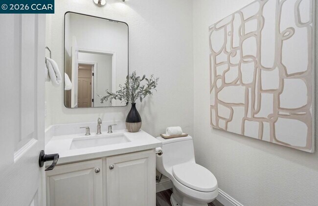 Building Photo - 1038 McCauley Rd