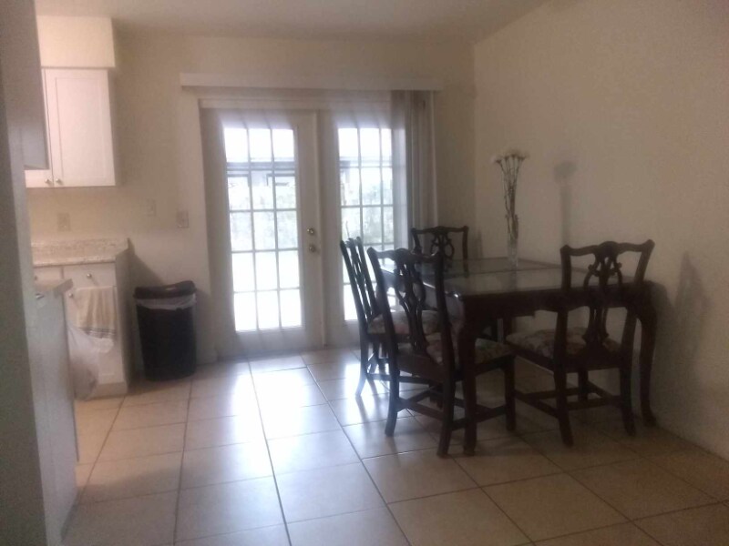 Building Photo - 7024 SW 18th Pl