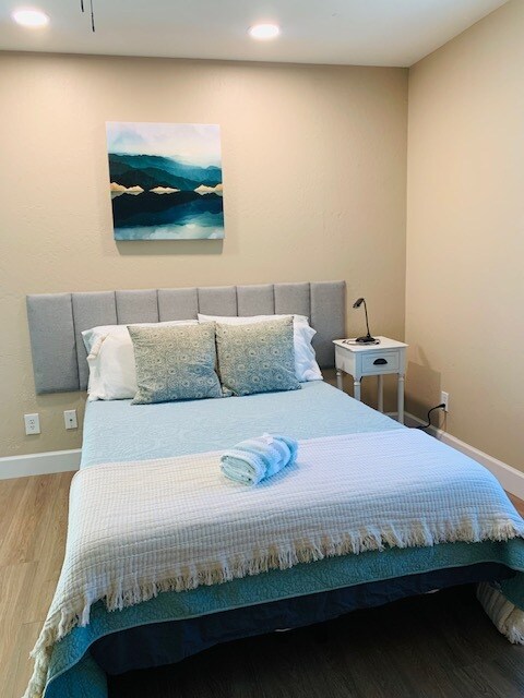 Building Photo - 13035 N 34th St