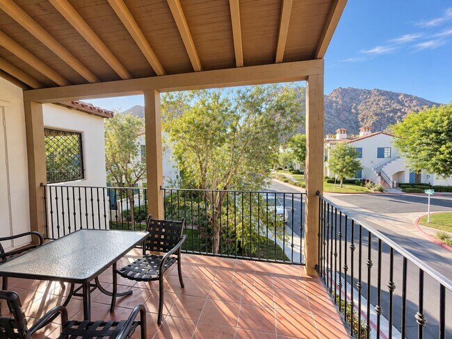 Building Photo - 48657 Classic Dr