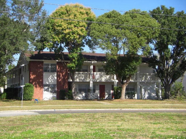 Primary Photo - 3649 30th Ave N