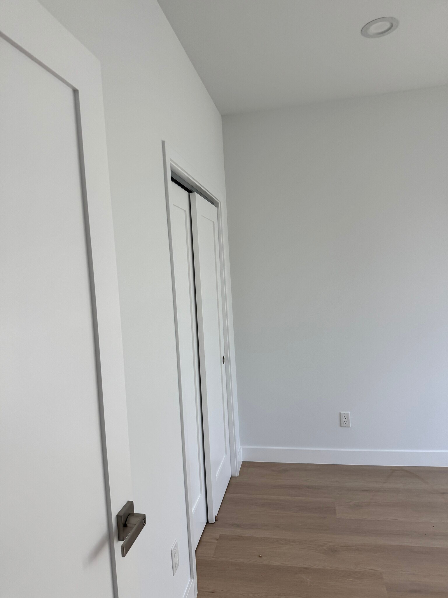 Building Photo - 3955 Haven Ave