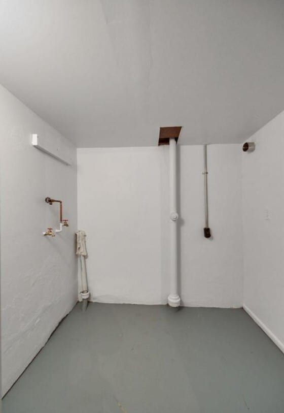 Building Photo - 1218 Iron St