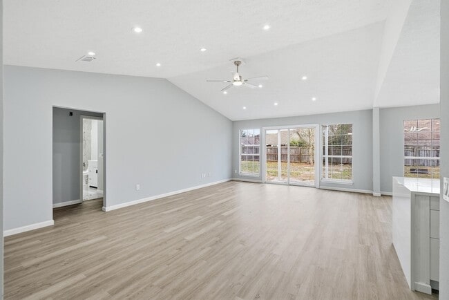 Building Photo - 1434 Santa Anita Dr