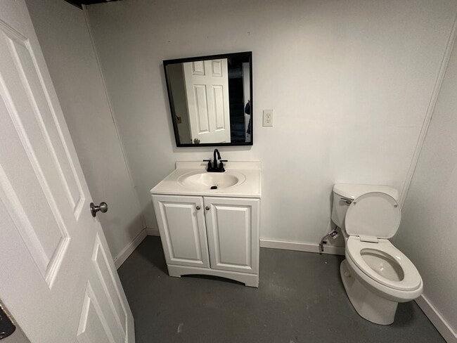 Building Photo - 181 Gibson St