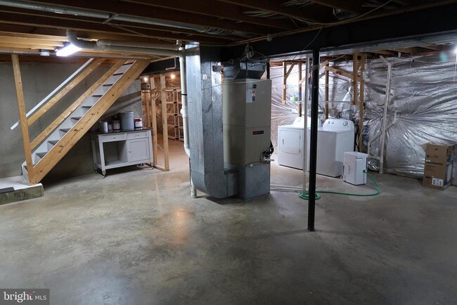 Building Photo - 12000 Rosiers Branch Dr