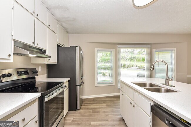 Building Photo - 3005 Ashly Woods Ct