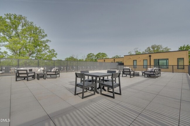 Building Photo - 29 Enterprise St