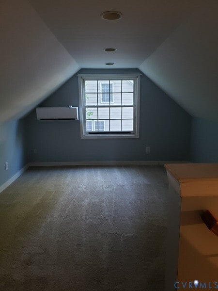 Building Photo - 1319 Devers Rd