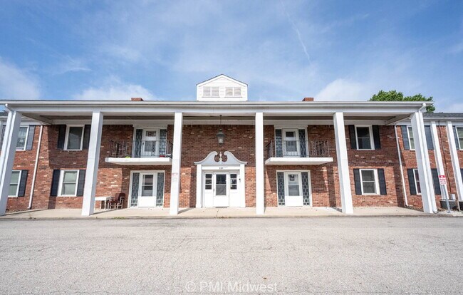 Primary Photo - 324 Progress Rd