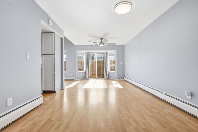 Building Photo - 5407 W 16th Ave