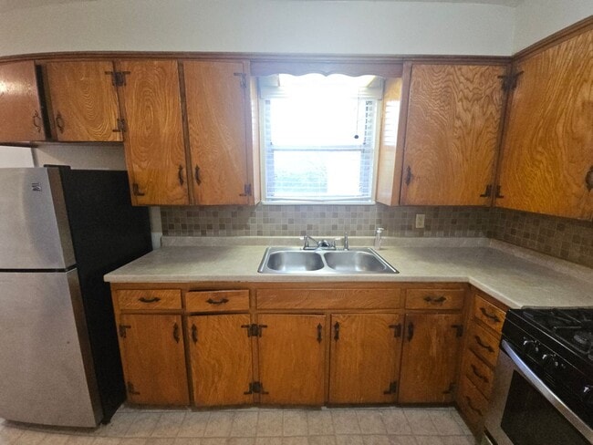 Building Photo - Cozy 2 bedroom 1 bathroom house with 1 car garage in North Richland Hills