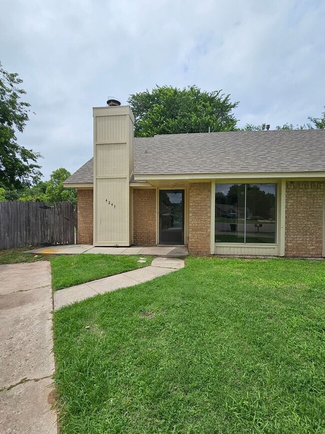 Primary Photo - West Norman Duplex Avail NOW!
