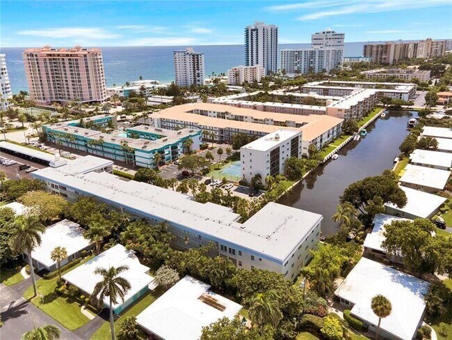 Building Photo - 1439 S Ocean Blvd