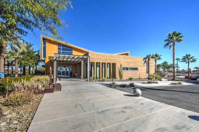 Building Photo - 4655 S Vapor