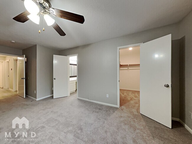 Building Photo - 19931 Bambiwoods Dr