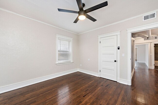 Floorplan - 4220 HARRISON