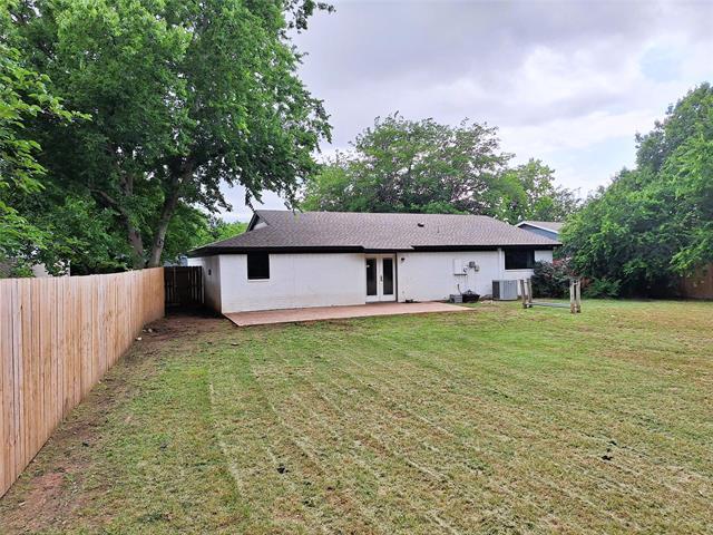 Building Photo - 316 N Heights Dr