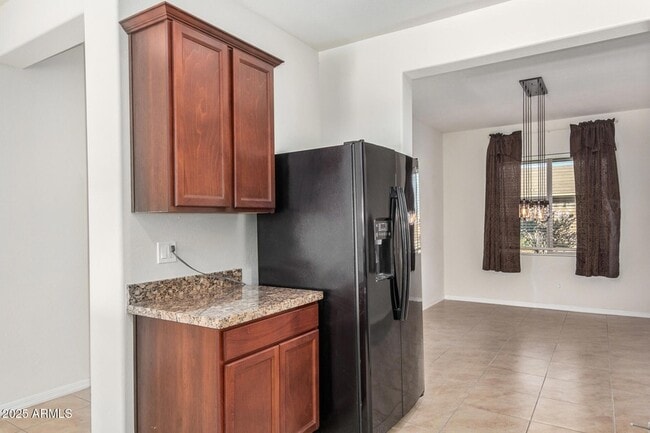 Building Photo - 4880 S 246th Ln