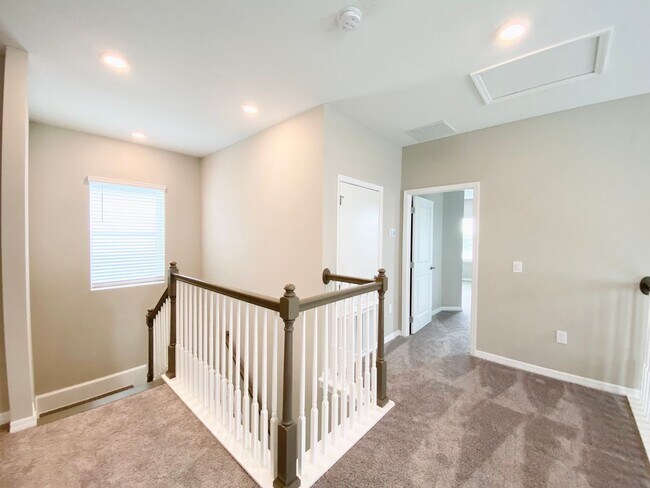Building Photo - 2307 Kestrel Perch Pl