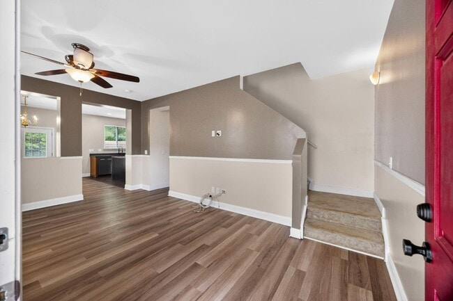 Building Photo - 8831 Kellum Dr