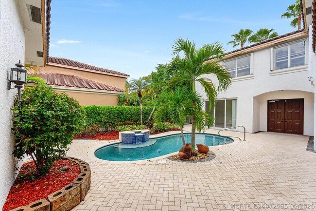 Building Photo - 18596 Ocean Mist Dr