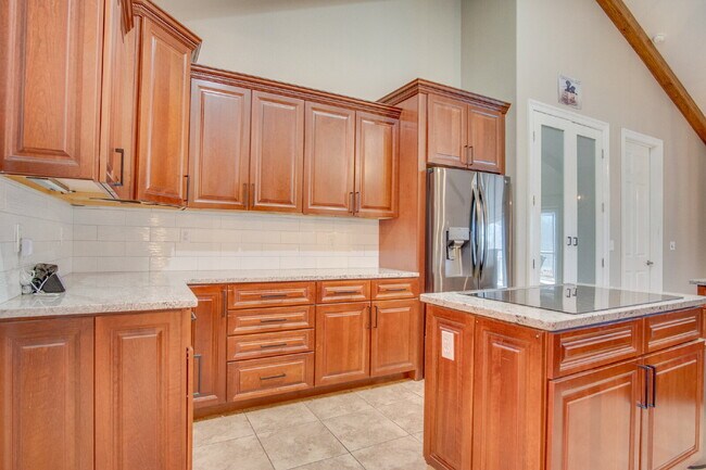 Building Photo - Hidden Creek Golf Course Home with Pool, Fenced Yard, and Bonus Room!