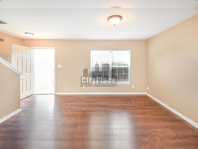 Building Photo - 4324 Blue Spruce Ct