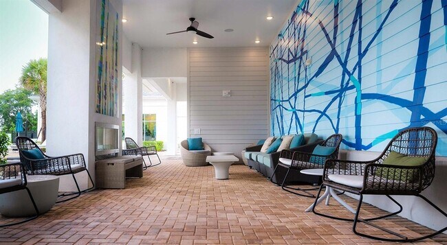 Building Photo - 110 Zora Pl