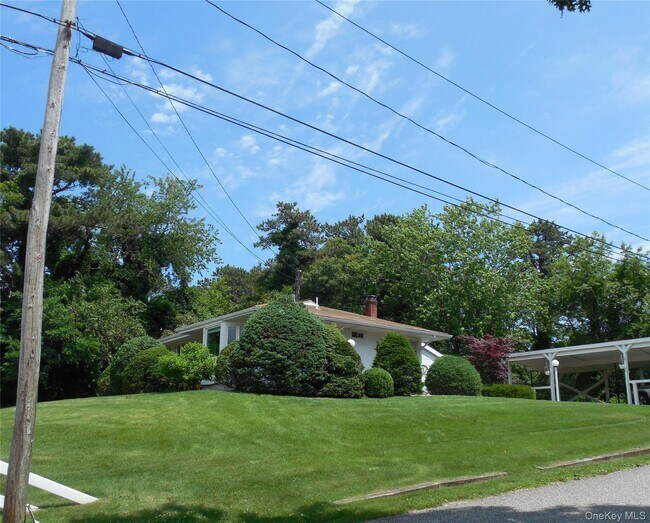 Building Photo - 3 Windmill Ln