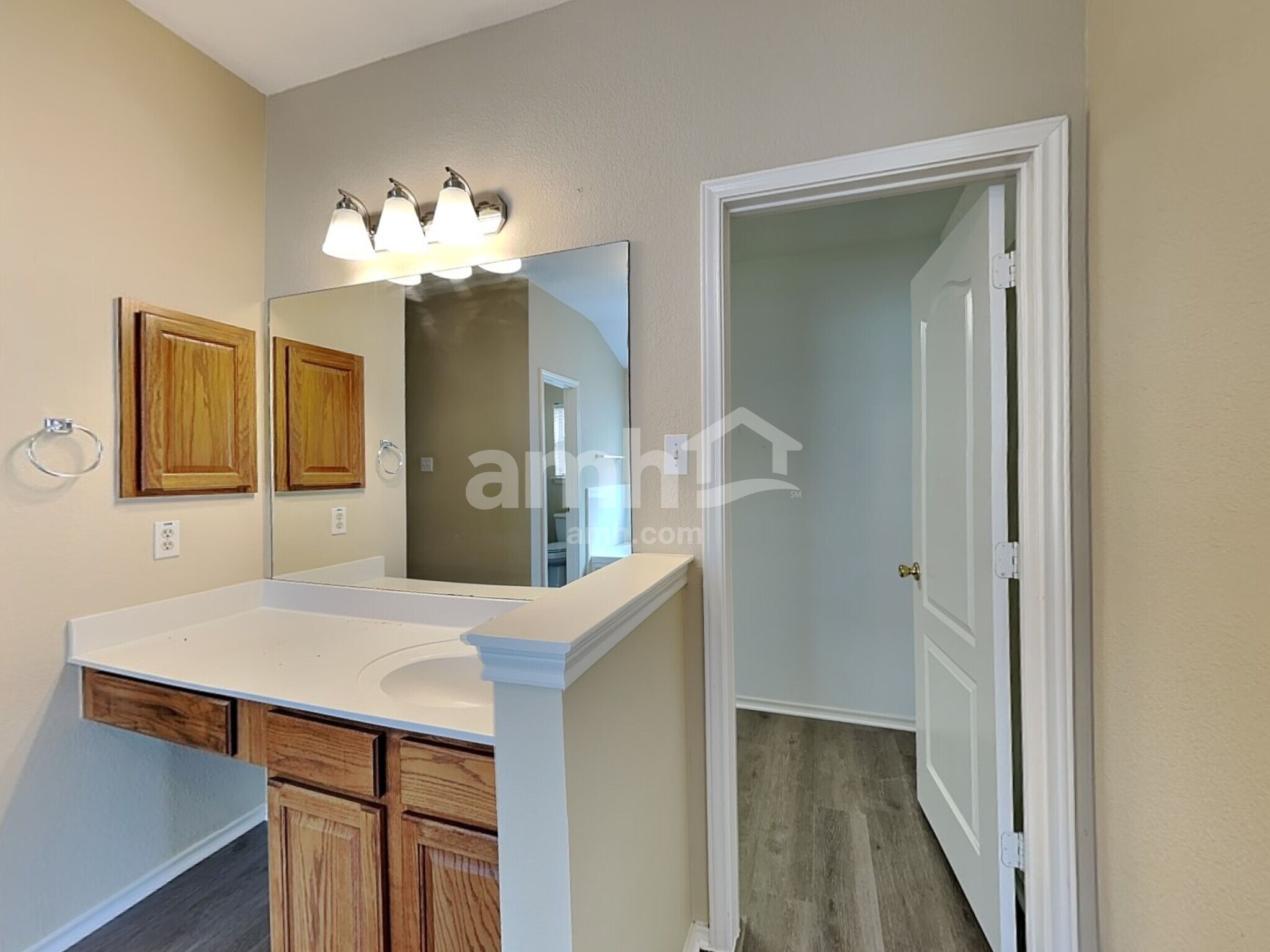 Building Photo - 23007 Airedale Ln