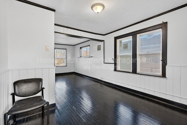 Building Photo - 7160 Beulah Ave