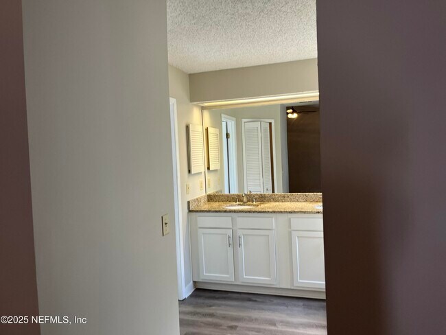 Building Photo - 410 Jax Estates Dr N