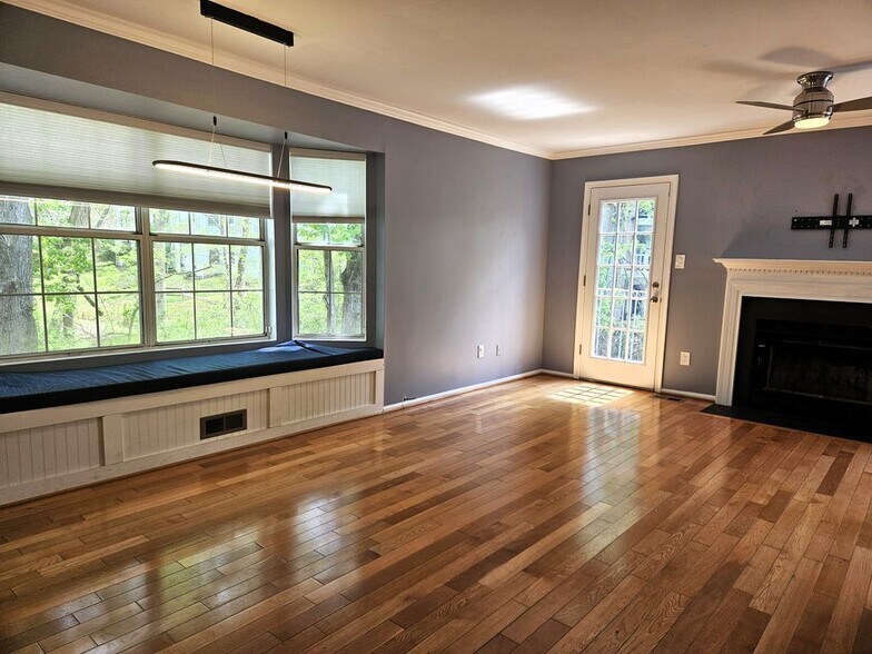 Building Photo - 12146 Flag Harbor Dr