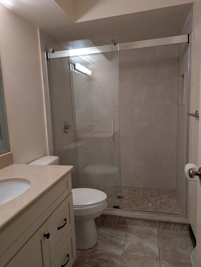 Building Photo - 1535 Wedgefield Cir