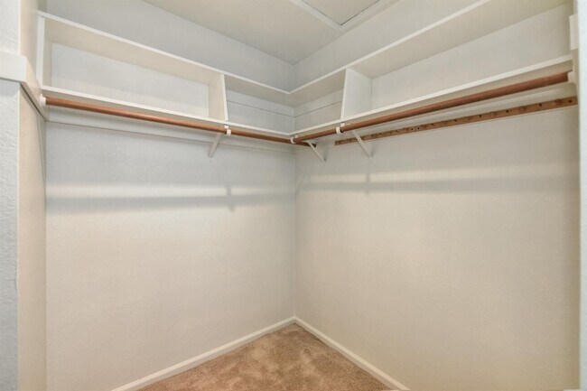 Building Photo - 3924 S St