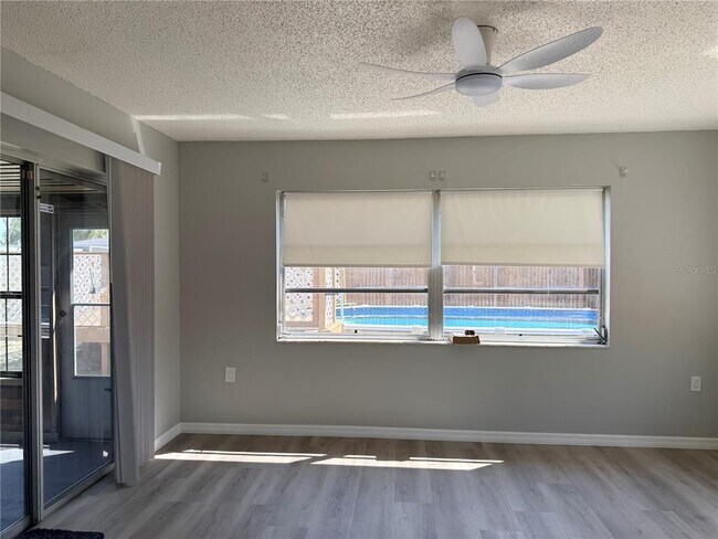 Building Photo - 8437 Luray Dr